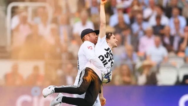 Jonny Bairstow injury