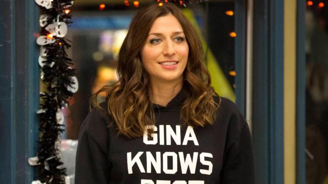 why did chelsea peretti leave brooklyn nine nine​