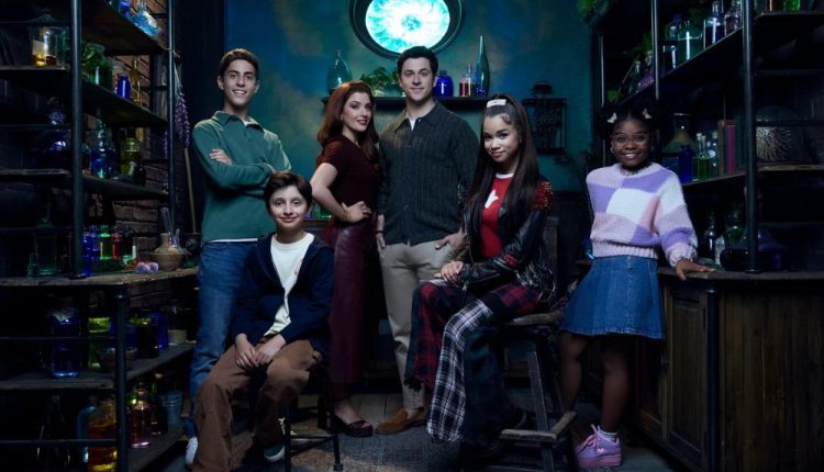 Wizards Beyond Waverly Place Season 2 episode 4