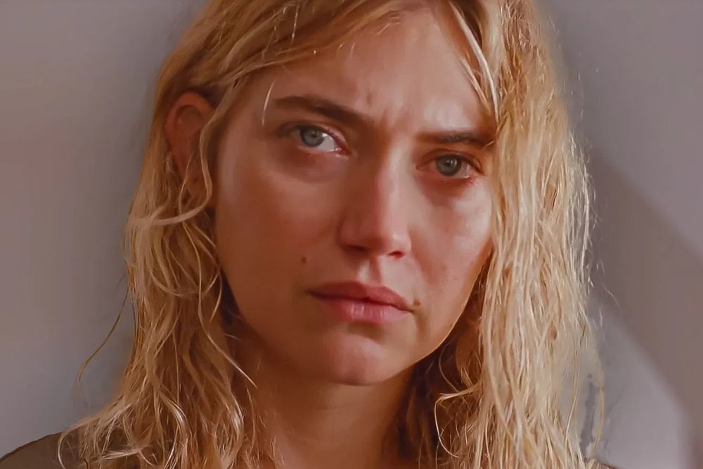 Kristen Stewart’s Directorial Debut ‘The Chronology of Water’ Unveils First Trailer Starring Imogen Poots