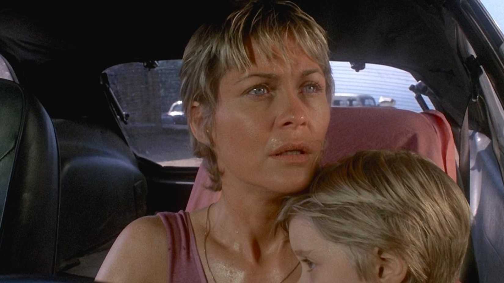 Dee Wallace in Cujo