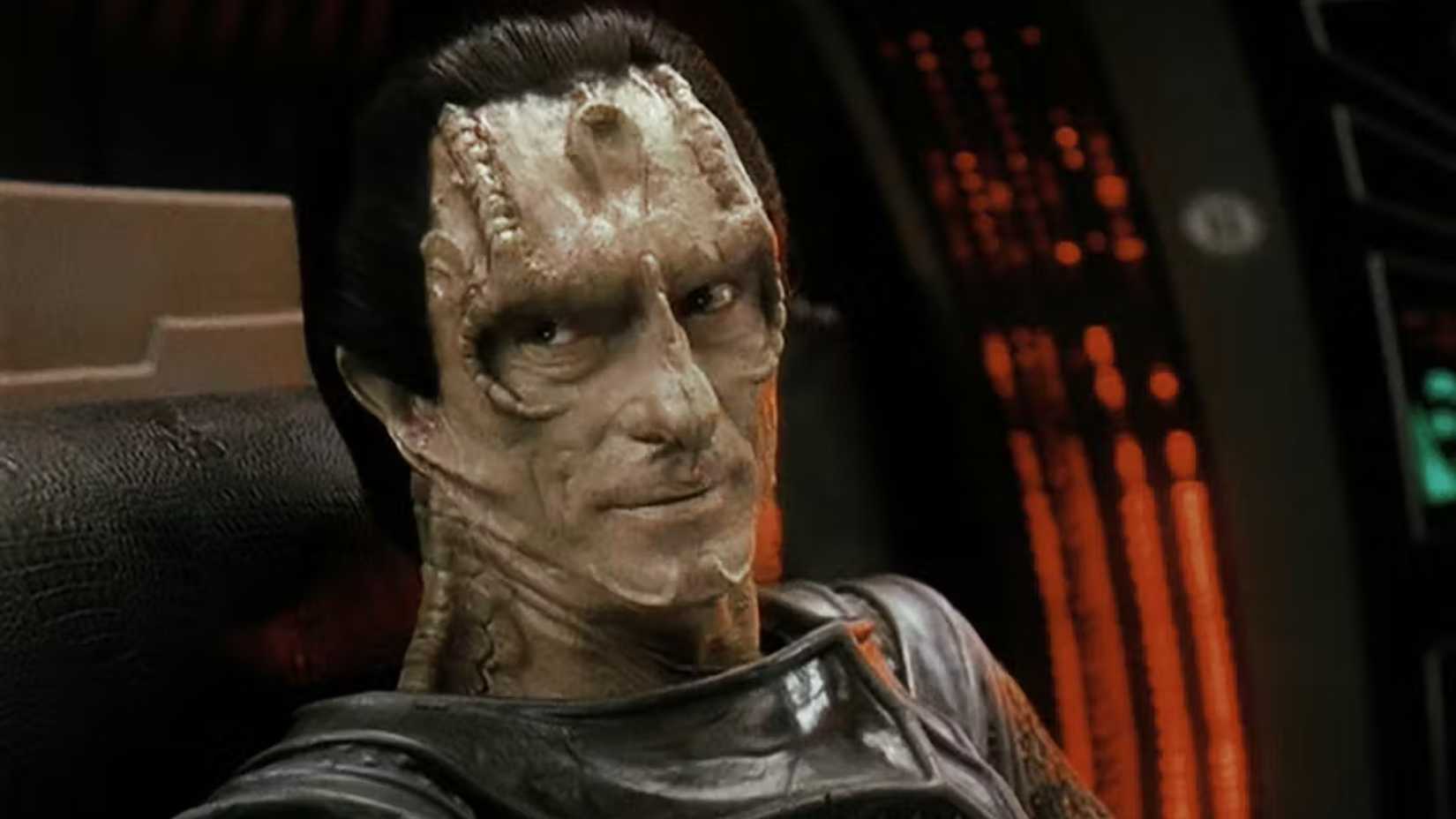 Star Trek Deep Space Nine Gul Dukat